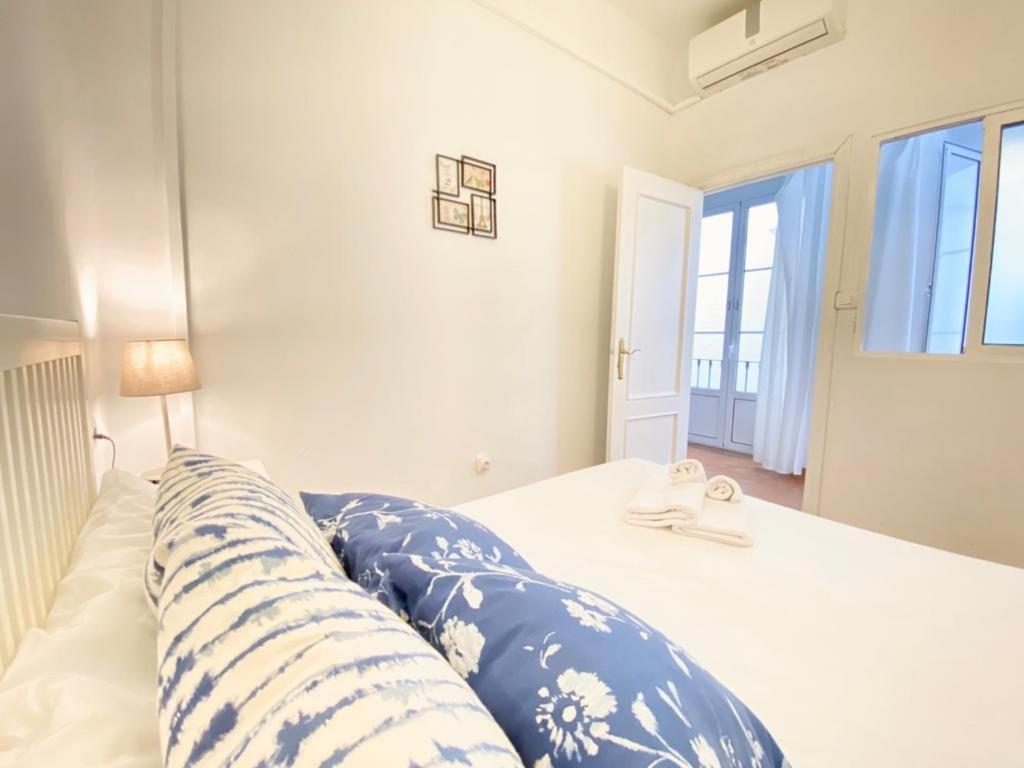 Superb Apartment In Downtown Of Sevilla ,Parking Optional, Top !! Bagian luar foto