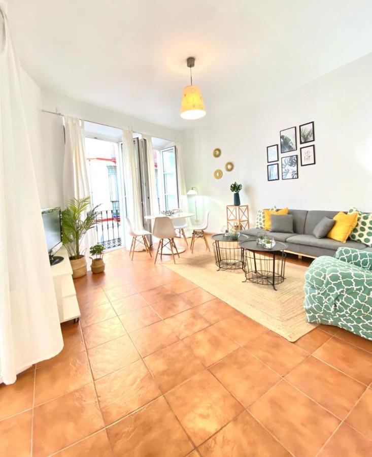 Superb Apartment In Downtown Of Sevilla ,Parking Optional, Top !! Bagian luar foto