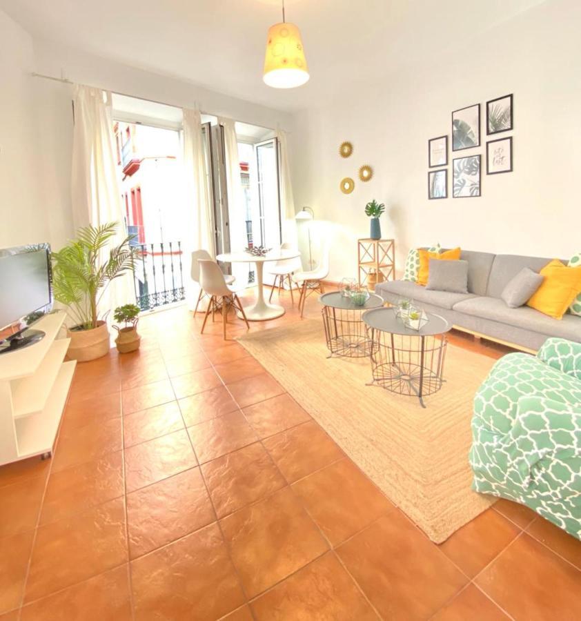 Superb Apartment In Downtown Of Sevilla ,Parking Optional, Top !! Bagian luar foto