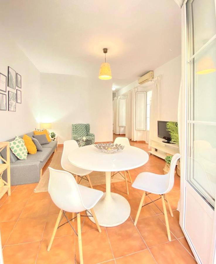 Superb Apartment In Downtown Of Sevilla ,Parking Optional, Top !! Bagian luar foto