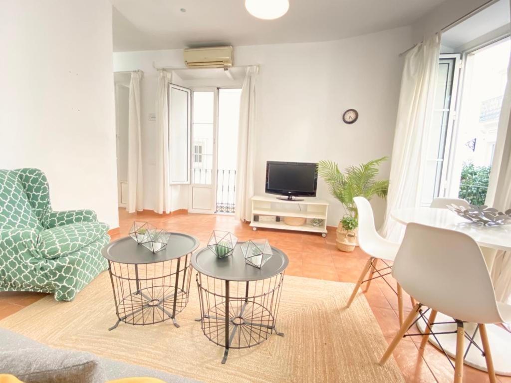 Superb Apartment In Downtown Of Sevilla ,Parking Optional, Top !! Bagian luar foto